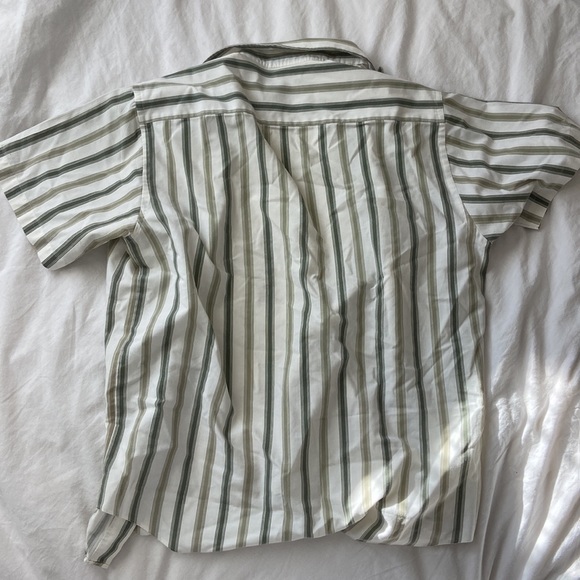 oversized grandpa button-up🎍🪐 - Picture 4 of 4